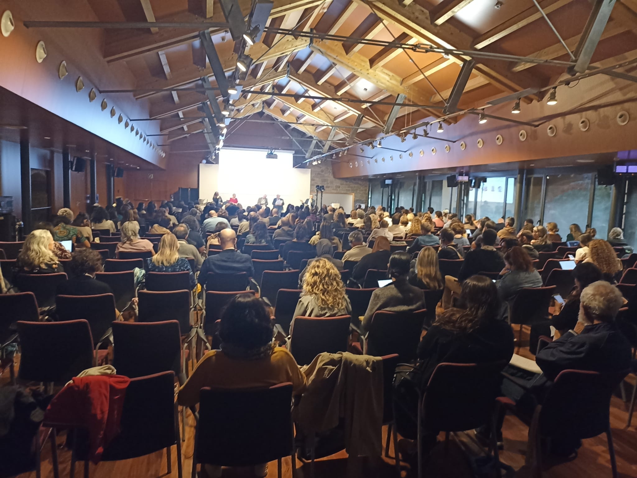 El proyecto de compensación de huella de carbono, presente en el Global Ecotourism Forum 2025