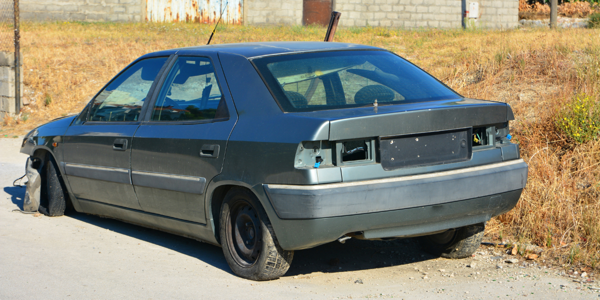 coche abandonado